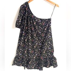 (B51) NEW French Grey One Shoulder Floral Dress, Size Medium, NWT